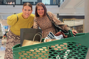 peta-preston-personal-stylist-shopping-session-shop-my-style-female-client-professional